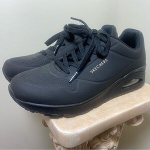 Sketchers Street Uno